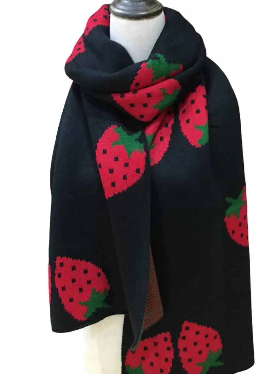 Store Origami Doll Strawberry Scarves (L)